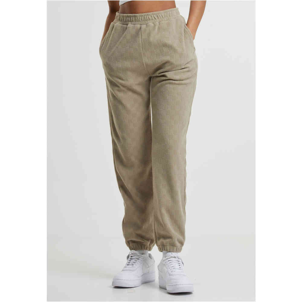 Urban Classics - Jacquard Velvet Dames joggingbroek - Beige